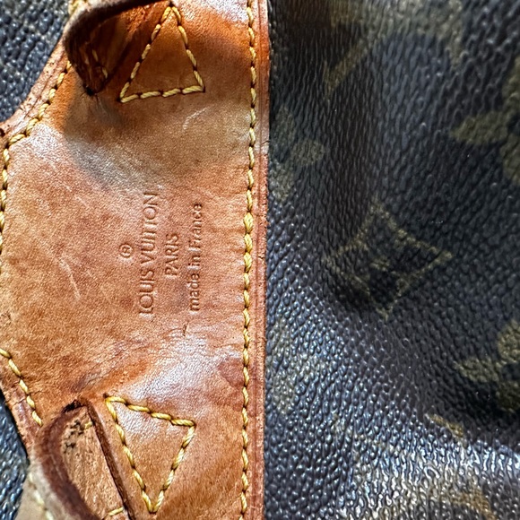 ❌ SOLD ❌ Louis Vuitton montsouris backpack - Picture 7 of 14